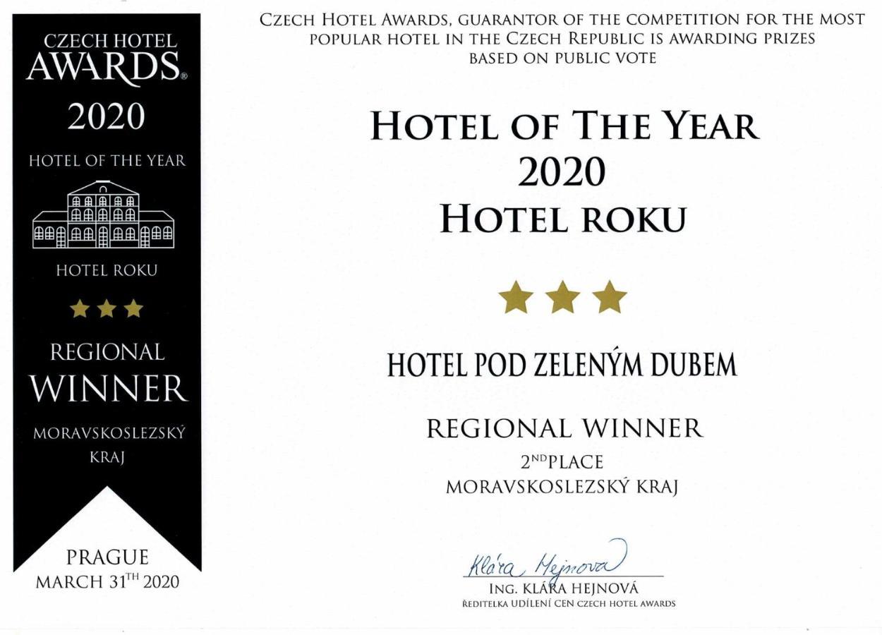 Hotel Pod Zelenym Dubem Bohumin Bagian luar foto