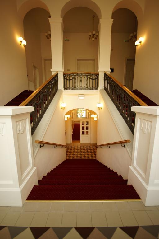 Hotel Pod Zelenym Dubem Bohumin Bagian luar foto