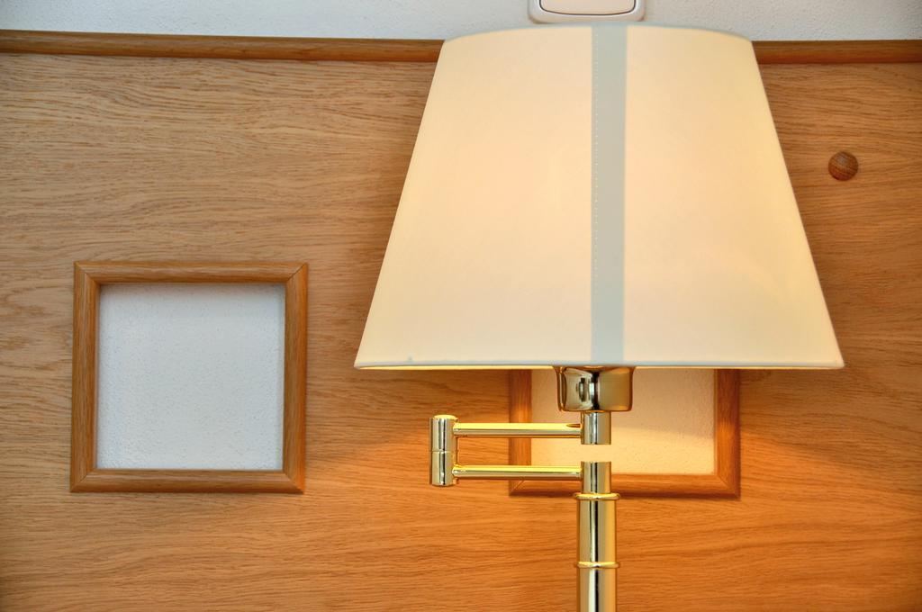 Hotel Pod Zelenym Dubem Bohumin Bagian luar foto